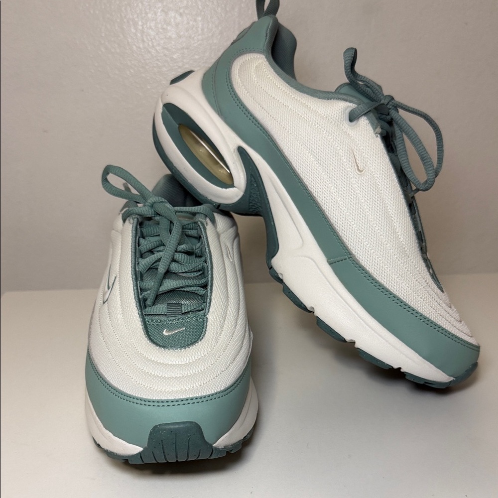Nike Women's White and Teal Sneakers